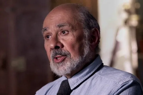 یرواند آبراهامیان کیست؟