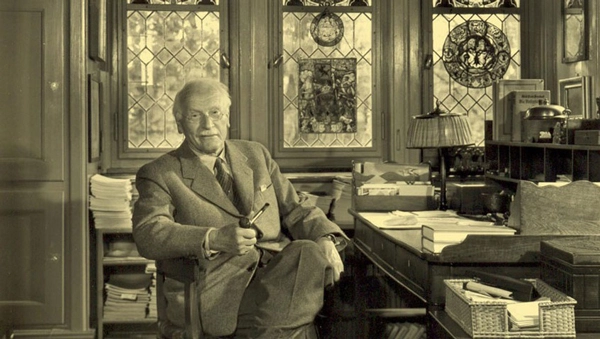 چگونه یونگ بخوانیم؟ | معرفی پرفروش ترین کتاب های یونگ