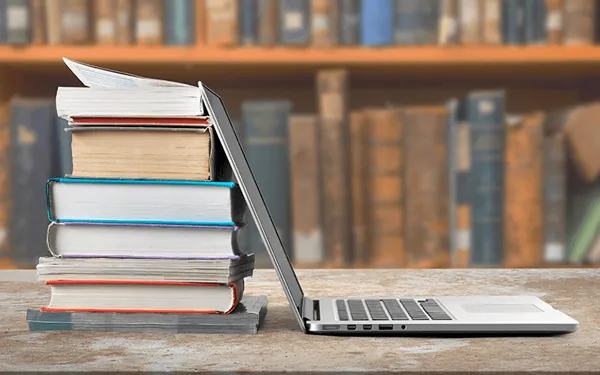 راهنمای خرید کتاب آنلاین: هر آنچه قبل از سفارش باید بدانید!