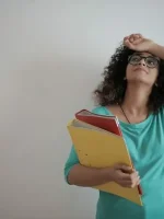 معرفی بهترین کتاب‌ها برای رهایی از نشخوار فکری